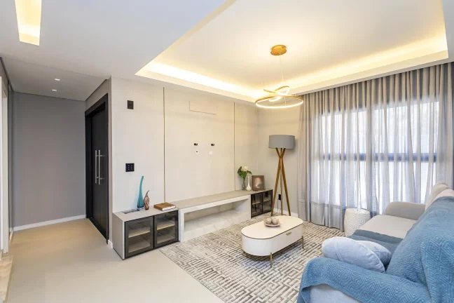 Imagem Casa em condomínio Santa Felicidade Decorada!