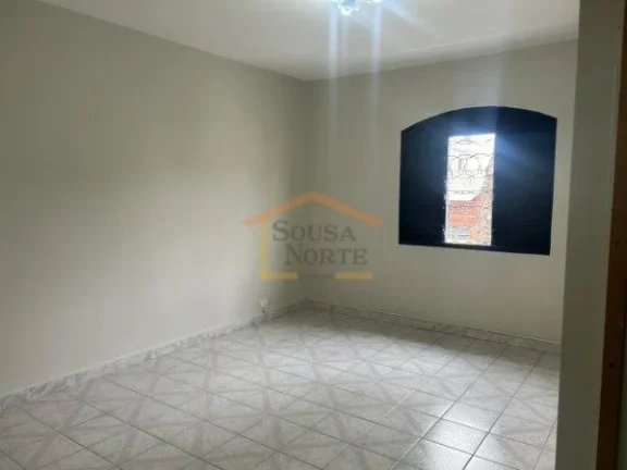 Imagem Sobrado 2 dormitórios, sala ampla, cozinha com armários, despensa, lavanderia, 1 vaga de garagem c...