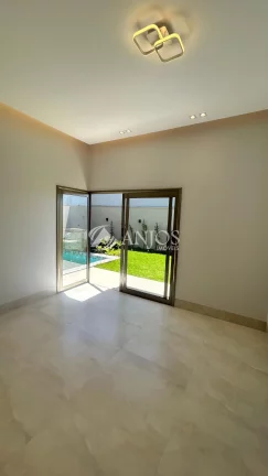 Imagem CASA ALTO PADRÃO Á VENDA NO RESIDENCIAL RECANTO SUIÇO, SINOP - MT.