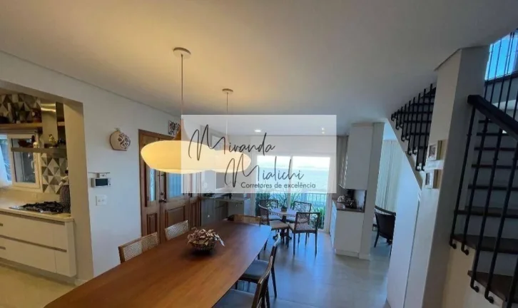 Imagem Casa à venda no bairro Cacupé - Florianópolis/SC