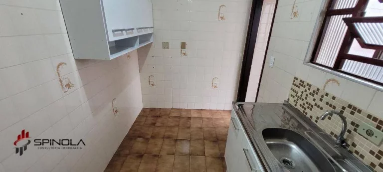 Imagem Apartamento com 2 dormitórios à venda, 65 m² por R$ 265.000,00 - Tupi - Praia Grande/SP