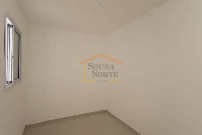 Imagem Apartamento aconchegante à venda na Água Fria, 2 dormitórios, 1 banheiro, cozinha com gabinete em...