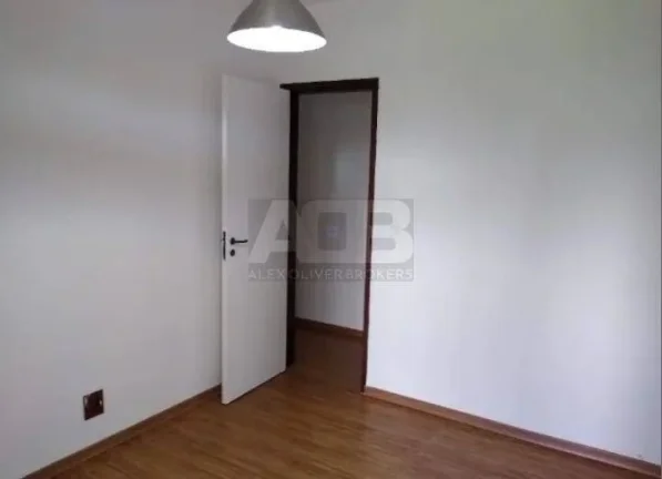 Imagem Apartamento à venda na Barra da Tijuca, 128m2, 4Qtos, 2vgas, na Praia.