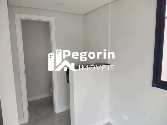 Imagem Sobrado à venda em Curitiba, Tingui, com 3 quartos, 150m²