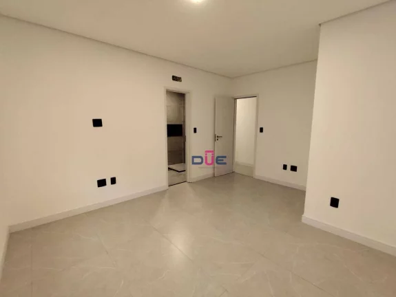 Imagem Sobreposta duplex com piscina e vista mar. 280 m² no Embaré