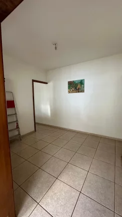 Imagem CASA Á VENDA NO JARDIM NOEMIA - 300m² de terreno - Casa com edícula