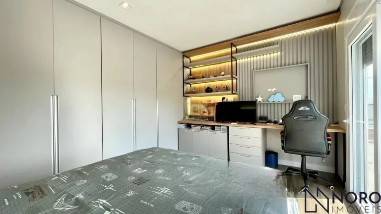 Imagem Casa de Alto Padrão no Condomínio Real Park – 3 Suítes, Vista Panorâmica e Espaç