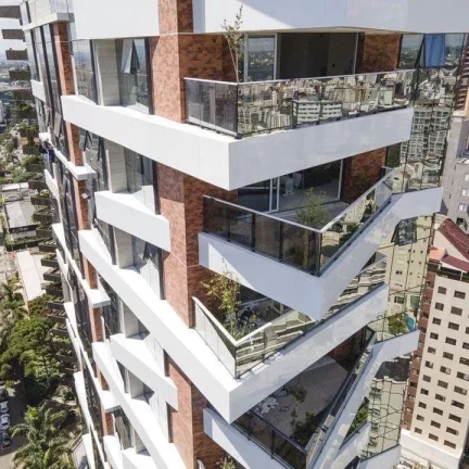 Imagem Apartamento para Venda em Curitiba, Cabral, 3 dormitórios, 3 suítes, 4 banheiros, 3 vagas