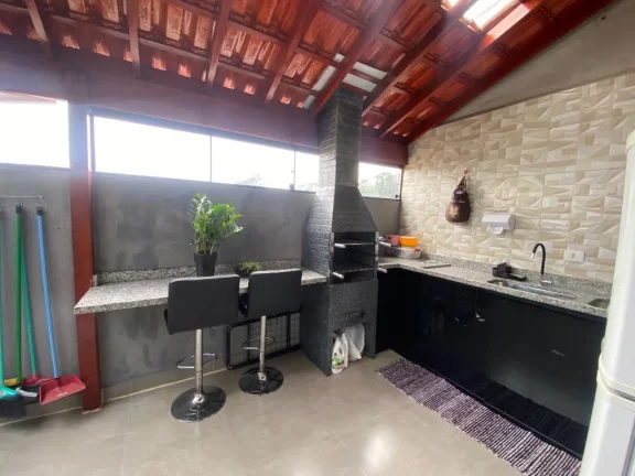 Imagem Sobrado à venda, 118 m² por R$ 395.000,00 - Chácaras Ceres - Suzano/SP
