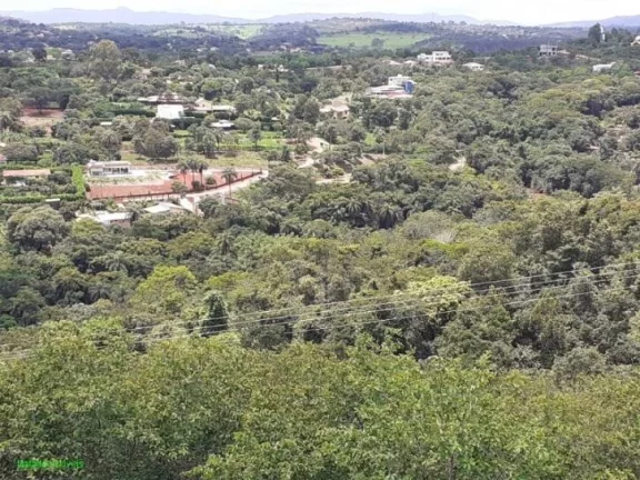 Imagem Sítio localizado na entrada do condomínio Village Juatuba, com casa , pomar, galpão.
Vista maravi...