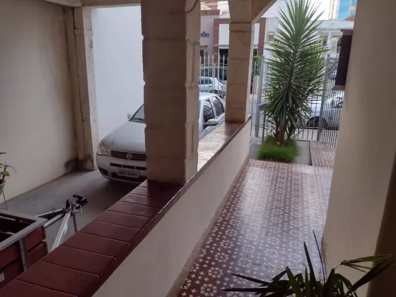 Imagem VENDE -SE CASA NO CENTRO DE T. OTONI