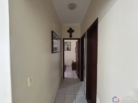 Imagem Casa com Piscina à Venda no Novo Horizonte – 3 Quartos e Espaço Gourmet!