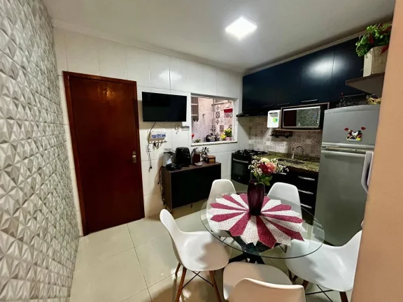 Imagem Excelente casa em Condominio a Venda na Vila Carrão