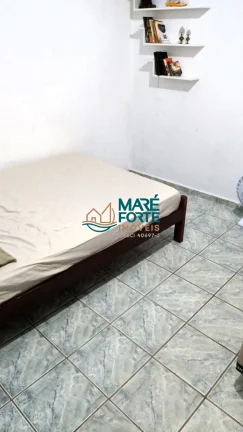 Imagem AMPLA CASA RECÉM REFORMADA COM 2 EDÍCULAS BEM PERTO DA PRAIA!