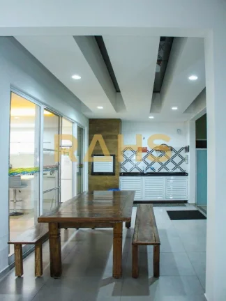 Imagem Belíssimo Sobrado a 50 metros do mar na Praia do Tabuleiro, com 246,12m² de área total construíd...