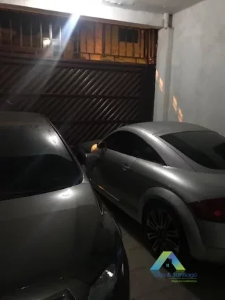 Imagem SANTO ANDRÉ Sobrado 225 metros, 4 dormitórios, EDICULA, 2 vagas, rua sem saída com tranquilidade e segurança ótimo valor e localização !!!