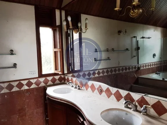 Imagem Luxuosa mansão de 8 quartos na Vila Ida, São Paulo-SP: 572m², 1 suíte, 3 salas e 8 vagas de garagem. Imperdível!