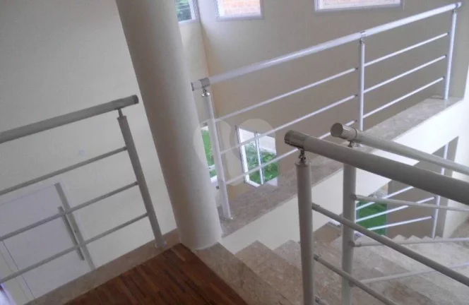 Imagem Casa à venda com 4 quartos, sendo 4 suítes, em Chácara Remanso (caucaia do Alto), Cotia - SP