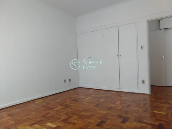 Imagem Lindo Apartamento com 120m² em Pinheiros Living amplo para dois ambientes com janelas piso ao teto,...