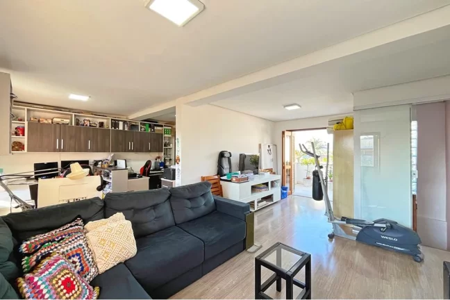 Imagem Casa de Condomínio com 3 Quartos à Venda, 131 m² em Tristeza - Porto Alegre