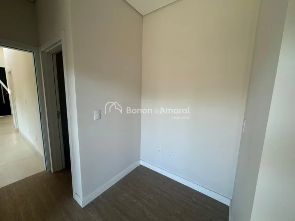 Imagem Casa térrea com 03 suítes à venda no Condominio Jardim dos Lírios - Paulinia/SP

Linda casa disp...