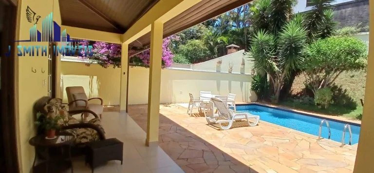 Imagem CASA ISOLADA, COND. VILA NOVA, 3 SUÍTES, 4 VAGAS, PISCINA, LAZER DE CLUBE.