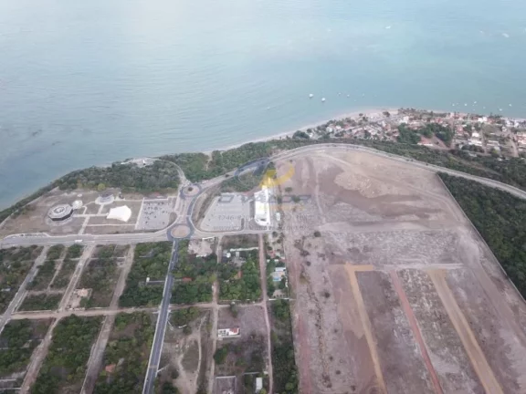 Imagem Vendo terrenos PRONTOS PARA CONSTRUIR, no condomínio mais luxuoso do nordeste. Lotes com 450m2 / 525m2 / 540m2