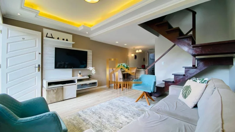 Imagem Casa em condomínio c/ 3 suítes à 1 min do Centro