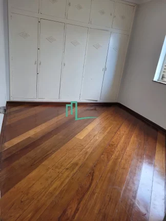 Imagem EXCELENTE CASA DISPONIVEL A VENDA NO CENTRO DE FRANCA-SP
