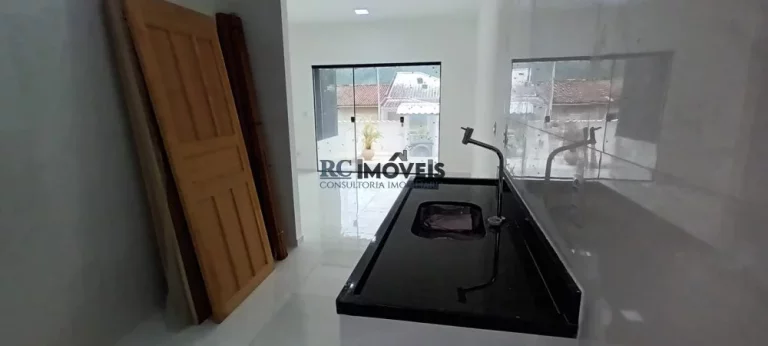 Imagem Casa a Venda no bairro Rio do Ouro - São Gonçalo, RJ