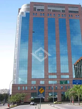 Imagem Sala Comercial de 460m² no Teleporto – Frente ao Metrô Cidade Nova!