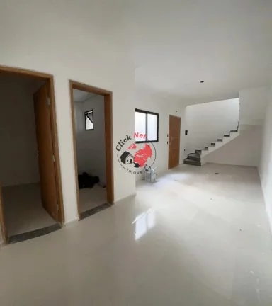 Imagem Linda cobertura nova à venda, elevador com acesso exclusivo à cobertura, localizada no Jardim Alvorada, Santo André, com 2 dormitórios, 1 vaga, 80 m².