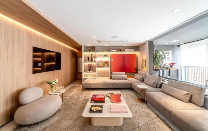 Imagem Apartamento de luxo em Moema: 3 quartos, 3 suítes, 1 sala, 2 vagas de garagem e 149,00m² de área - São Paulo-SP.
