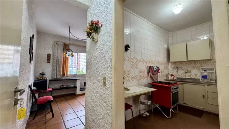 Imagem APARTAMENTO COM 54.9 m² - GUILHERMINA - PRAIA GRANDE SP