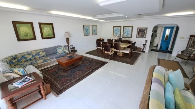 Imagem APARTAMENTO SUPER AMPLO CLEAN, MOBILIADO, COM VISTA PARA O MAR