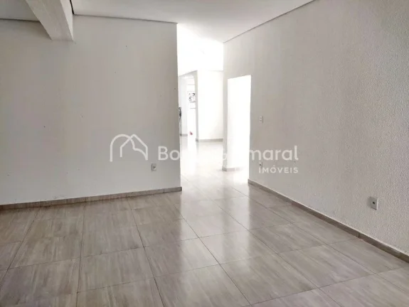 Imagem Casa comercial recém reformada em um dos Bairros mais valorizados de Campinas.

 Próximo ao Superm...
