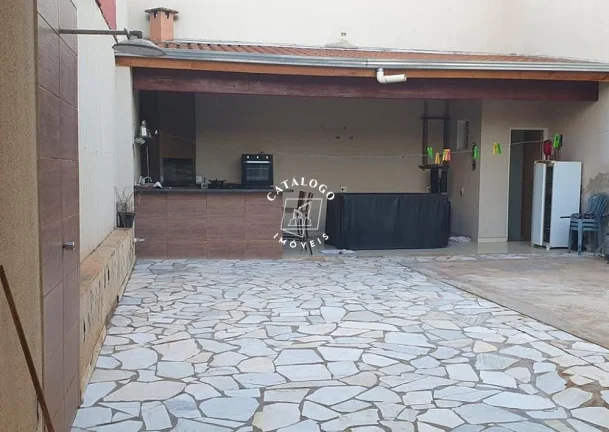 Imagem Casa a Venda no bairro Sumarezinho - Ribeirão Preto, SP