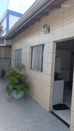 Imagem Casa com 3 dormitórios à venda, 180 m² por R$ 850.000,00 - Aviação - Praia Grande/SP
