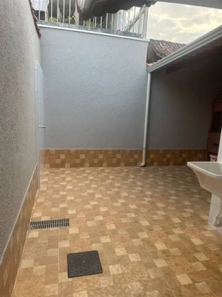 Imagem CASA COM 100.52 m² - MARACANÃ - PRAIA GRANDE SP