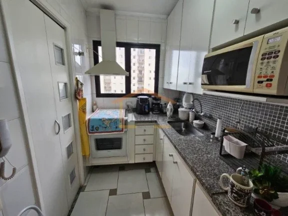 Imagem Apartamento com 2 dormitórios, sendo 1 suite, sala para dois ambientes, varanda, cozinha americana ...