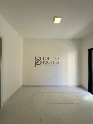 Imagem Casa Triplex de 2 dormitórios com suítes no bairro Tupi - Praia Grande