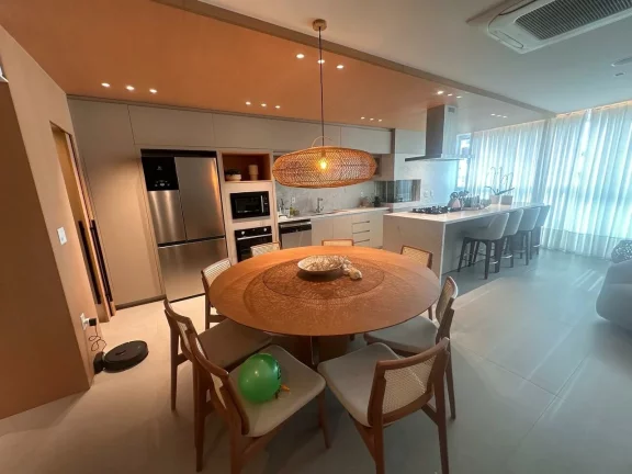 Imagem Apartamento com 4 dormitórios à venda sendo 4 suítes, 180 m² por - R$ 6.500.000,00 - Praia Brava - Itajaí/SC
