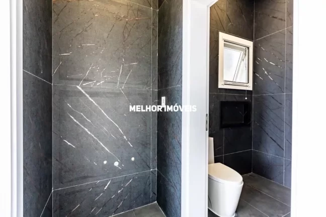 Imagem Casa em condomínio fechado à venda com 4 dormitórios localizado em Camboriú