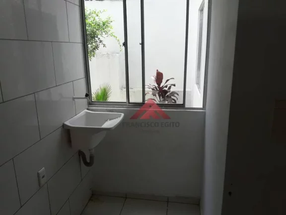 Imagem Apartamento à venda, 42 m² por R$ 115.000,00 - Guaxindiba - São Gonçalo/RJ