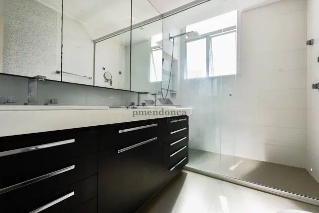 Imagem Apartamento 3 quartos, 3 suites, 1 vaga, 350 m2