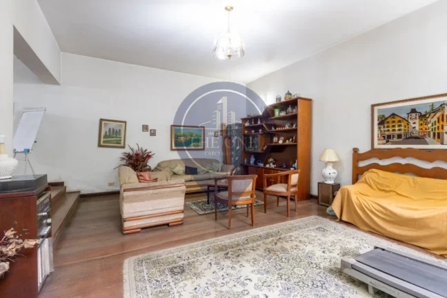 Imagem Residência de alto padrão: Casa à venda em SP, Jardim Novo Mundo 3 quartos, 3 suítes, 3 salas, 4 banheiros, 4 vagas, 330m².