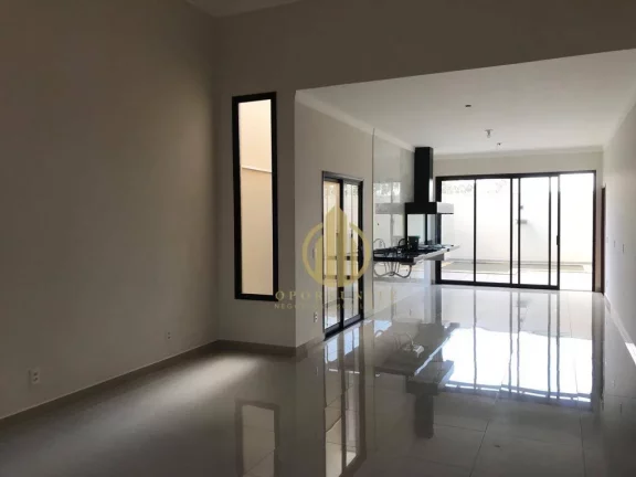 Imagem Casa 3 dorm 1 Suíte + Piscina à venda, R$ 679.000 - Cond Villas Mabel - Ribeirão Preto/SP