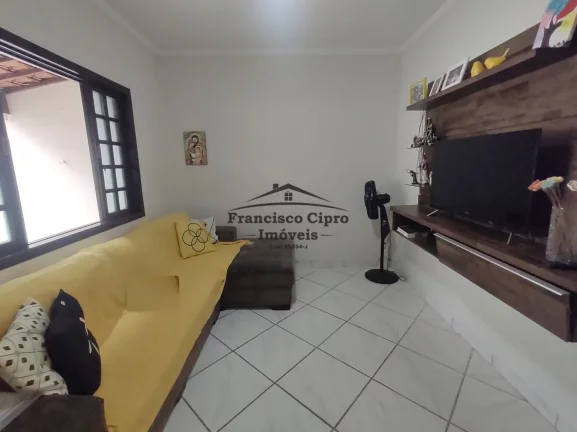 Imagem Casa à venda no bairro Jardim do Vale - Guaratinguetá/SP