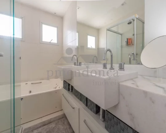 Imagem Cobertura Duplex à Venda Vila Romana com 3 suítes e 4 vagas, 326 m2
