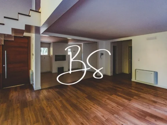 Imagem CASA RESIDENCIAL em GRAMADO - RS, Centro